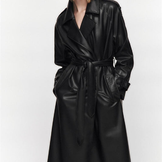 Amira | Trench coat en simili cuir ceinturé