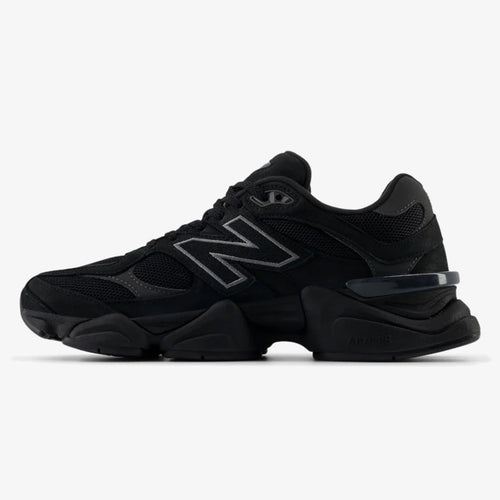 All-black DIDALUXE sneaker with tonal overlays and sculpted chunky sole