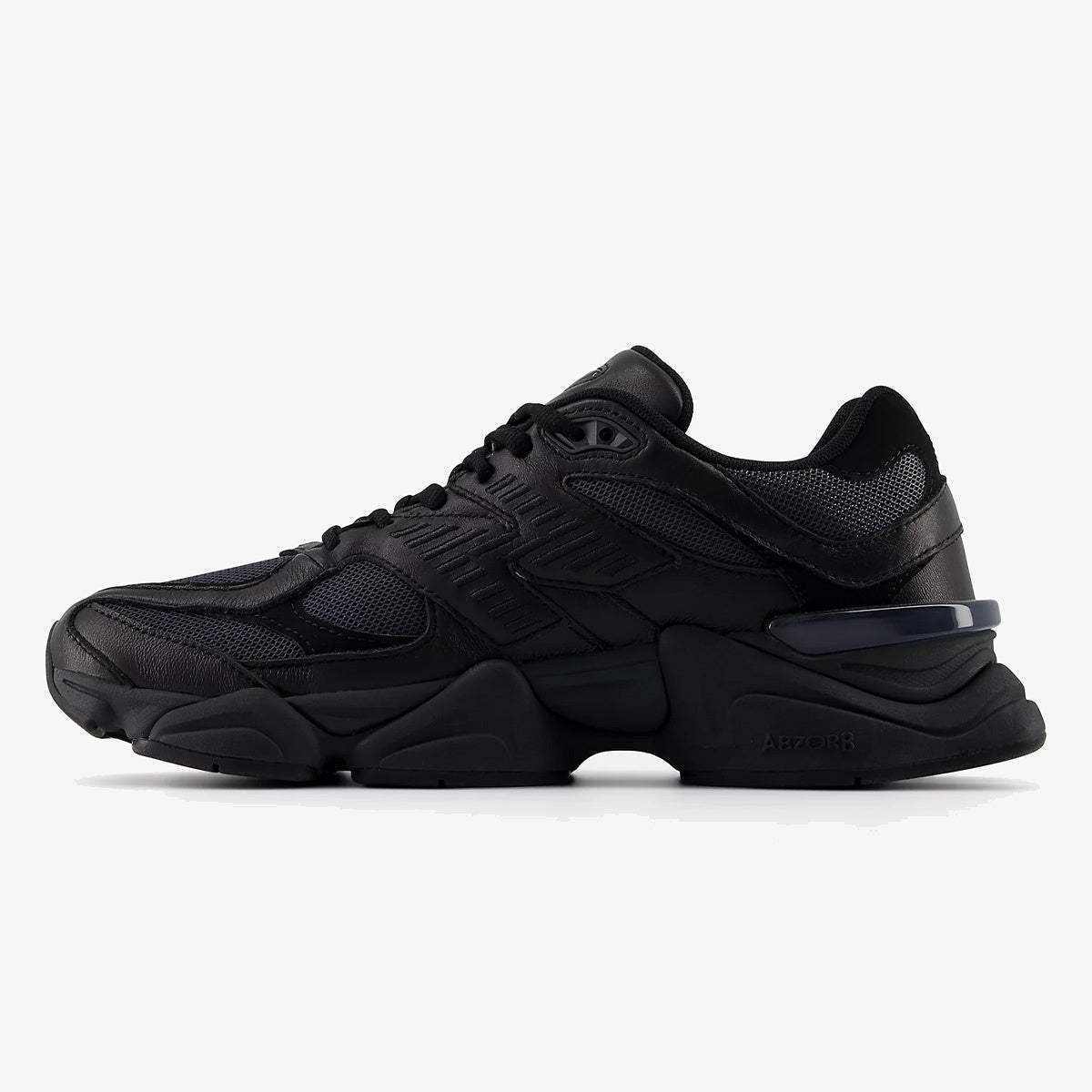 Triple black DIDALUXE sneaker with tonal overlays and chunky sculpted sole
